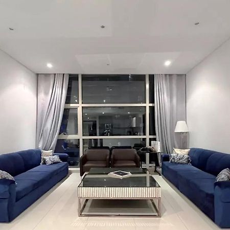 דובאי Entire Apartment - Marina - Spacious And Perfect Location מראה חיצוני תמונה