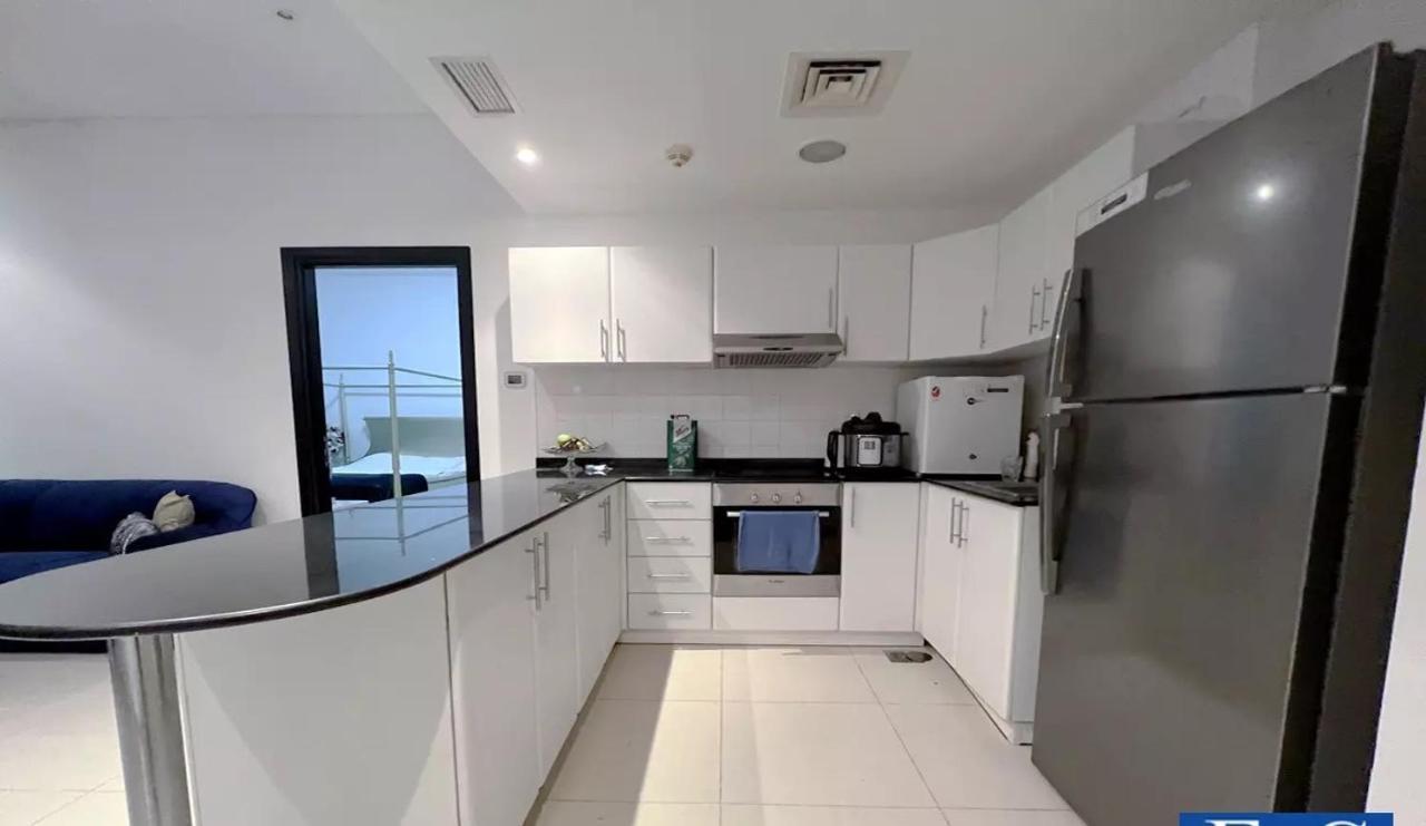 דובאי Entire Apartment - Marina - Spacious And Perfect Location מראה חיצוני תמונה